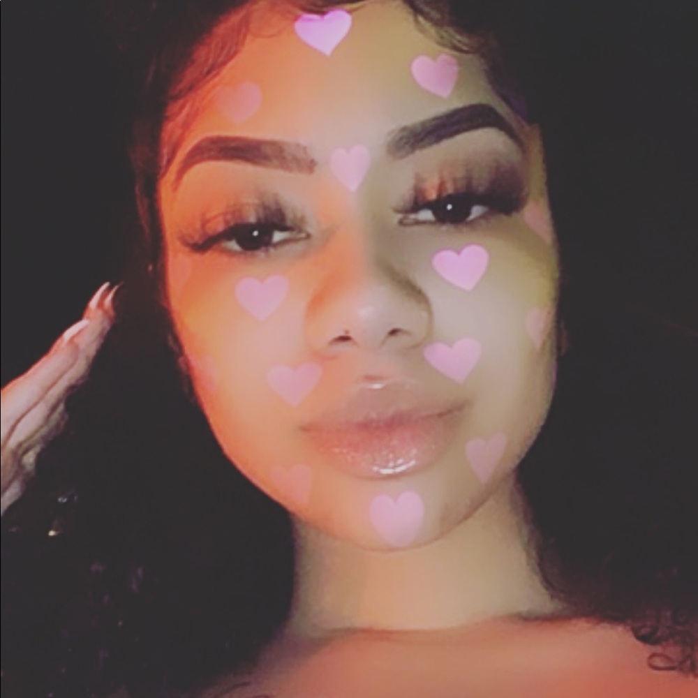 Meet your Posher, Joleena